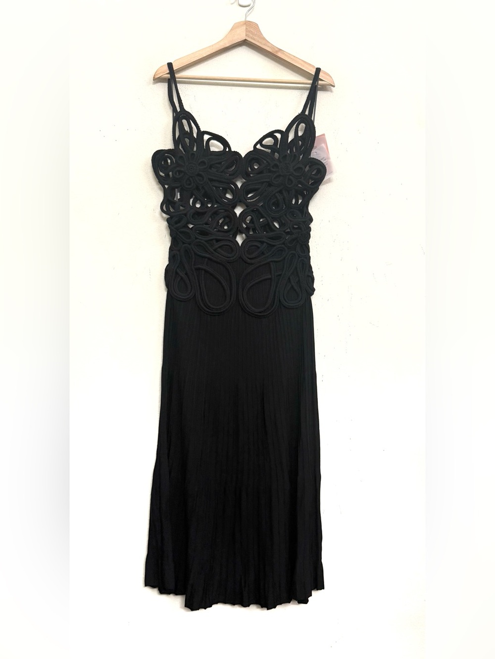 NWT Cult Gaia Nalda sculptural Crochet Knit Midi Dress Black Size M - Picture 8 of 16